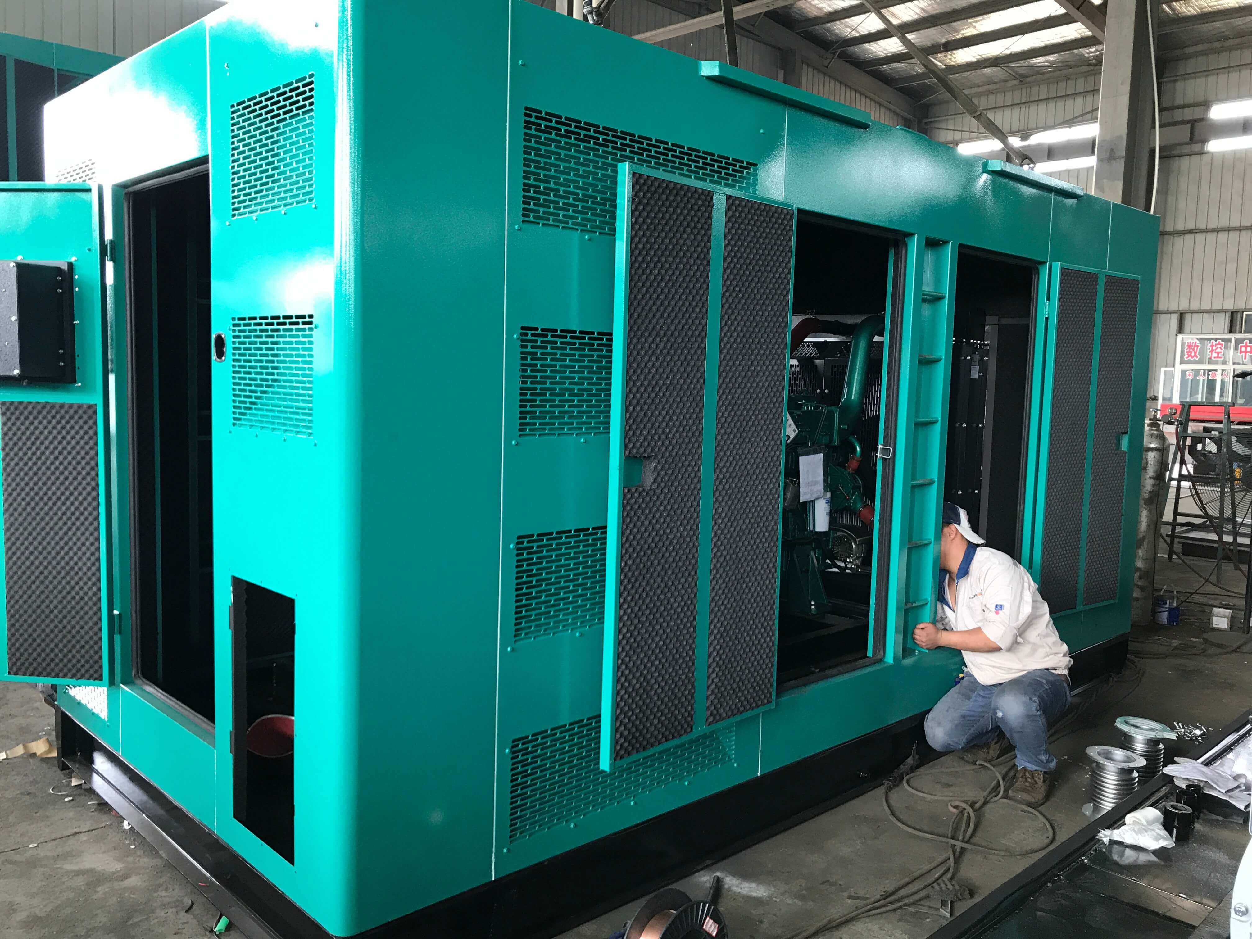安徽宿州某电力公司订购200KW静音柴油发电机组一台
